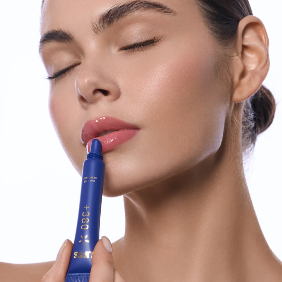 Блиск для губ LIPSS × Київстар +380 Call me Ukrainian Lipper 10 мл (Ціна: 660 грн.)