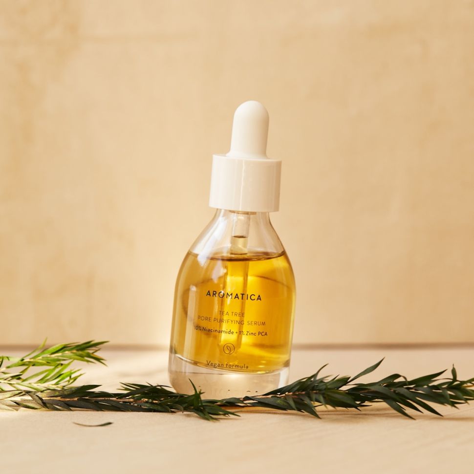 Сыворотка AROMATICA противовоспалительная с чайным деревом Tea Tree Pore Purifying Serum 30 мл   (Цена: 540 грн.)