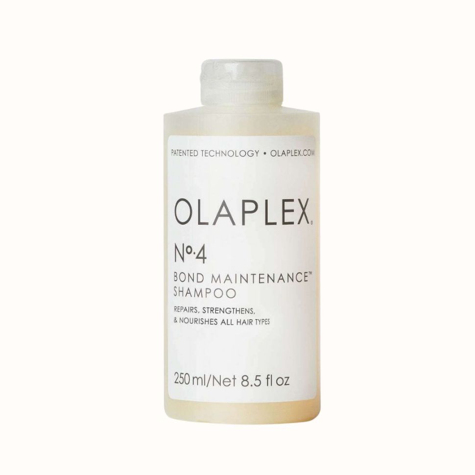 Восстанавливающий шампунь для всех типов волос OLAPLEX №4 Bond Maintenance Shampoo 250 мл (Цена: 1 299 грн.)