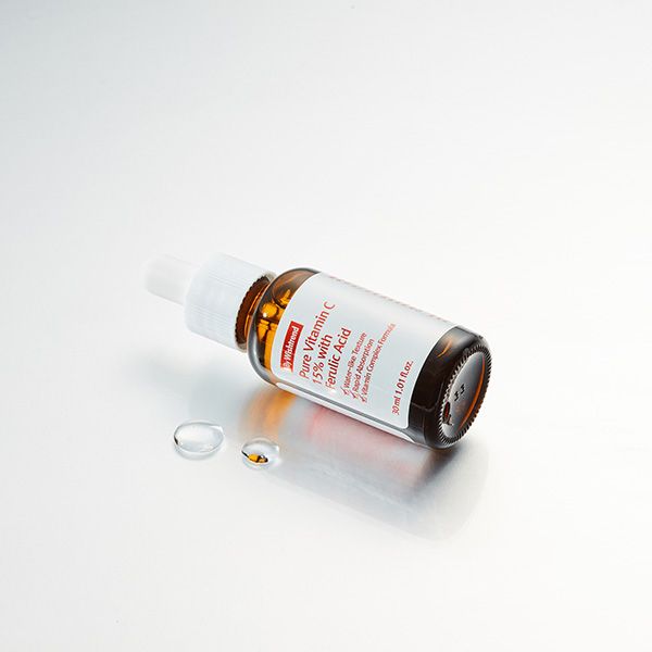 Сыворотка с витамином С BY WISHTREND Pure Vitamin C 15% with Ferulic Acid 30 мл (Цена: 650 грн.)