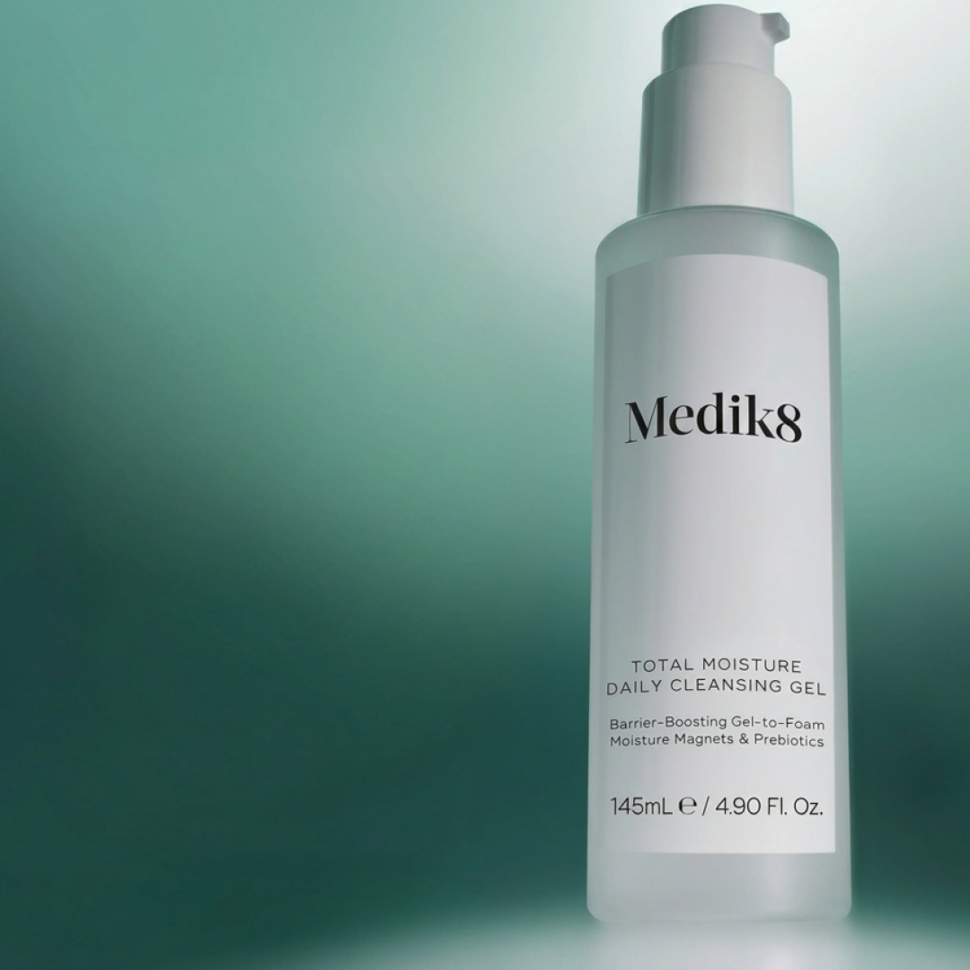 MEDIK8 набір для зволоження шкіри обличчя Total Moisture Daily (Ціна: 4 700 грн.)