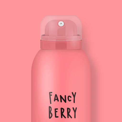 Сухой шампунь для волос с ароматом клубники с кокосовыми сливками BILOU Fancy Berry Dry Shampoo 200 мл