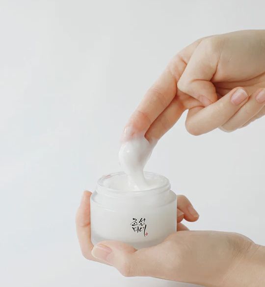 Антивозрастной крем для лица с рисом и женьшенем BEAUTY OF JOSEON Dynasty Cream 50 мл (Цена: 775 грн.)