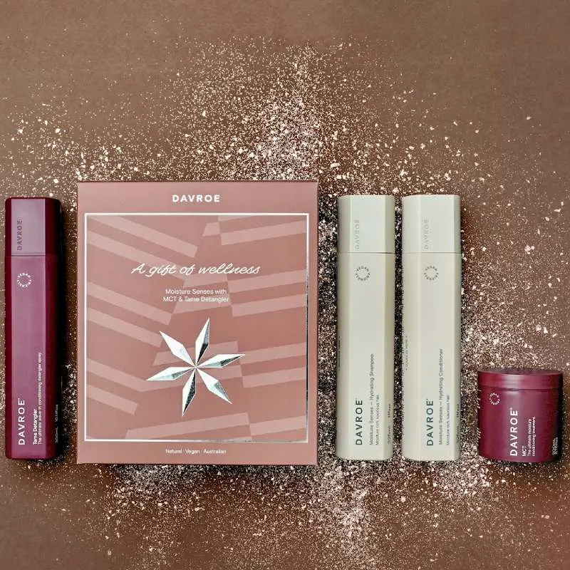 DAVROE Moisture Senses Christmas Set подарунковий набір для зволоження волосся уп (Ціна: 3 990 грн.)