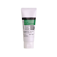 DERMA FACTORY освіжаюча та освітлююча пінка з ніацинамідом Niacinamide 10% Cleansing Foam 100 г