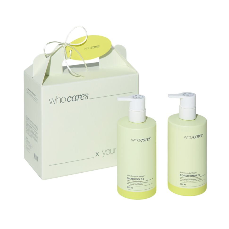 Набор средств для волос WHOCARES Fundamental Repair 2.0 Hair Set уп (Цена: 1 999 грн.)
