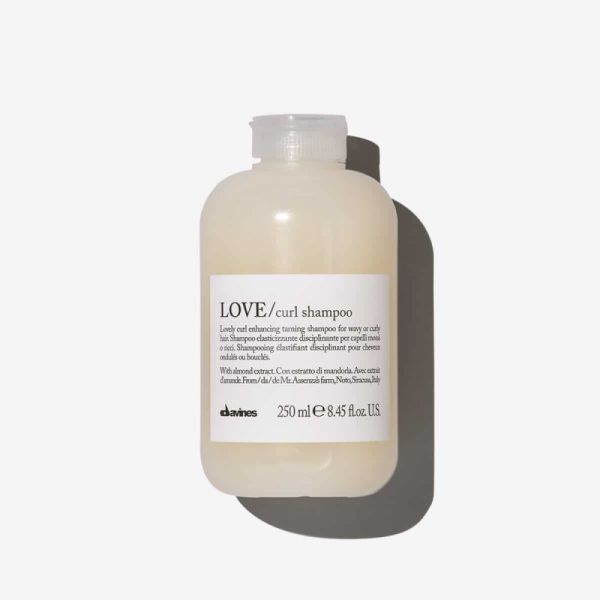 Шампунь для усиления завитка DAVINES LOVE Curl Shampoor 250 мл (Цена: 884 грн.)