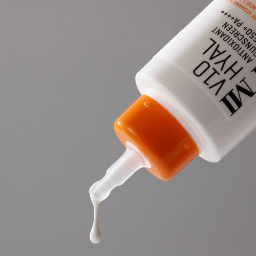 SOME BY MI сонцезахист із антиоксидантами V10 Hyal Antioxidant Sunscreen SPF50+/PA++++ 40 мл (Ціна: 660 грн.)