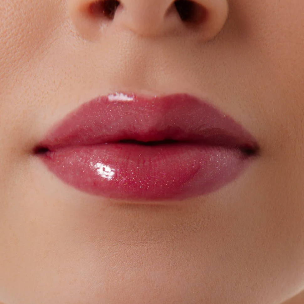 LIPSS Strawberry Lipper SPF20 блиск для губ полуничний 10 мл (Ціна: 520 грн.)