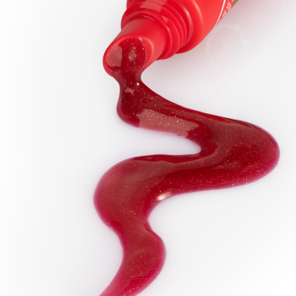 LIPSS Strawberry Lipper SPF20 блиск для губ полуничний 10 мл (Ціна: 520 грн.)