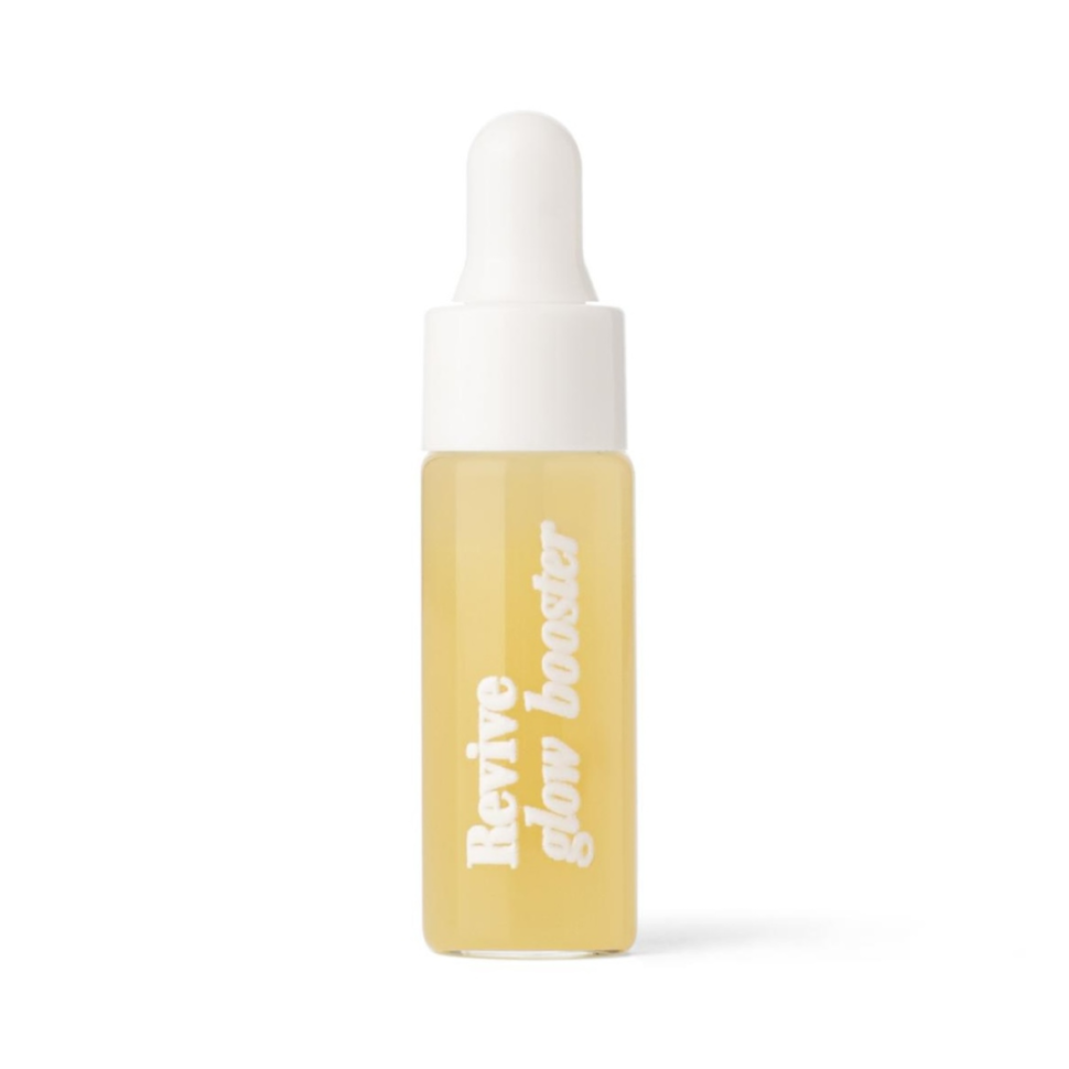 Антиоксидантная сыворотка с витамином С HUGS Revive Glow Booster 5 мл  (Цена: 290 грн.)
