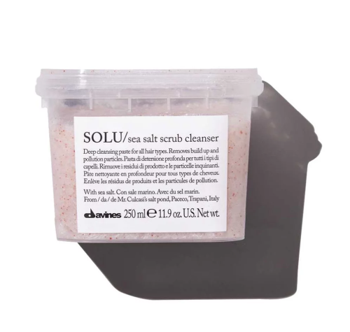 Скраб для кожи головы с морской солью DAVINES SOLU Sea Salt Scrub Cleanser 250 мл (Цена: 1 240 грн.)
