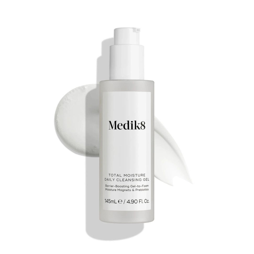 MEDIK8 Total Moisture Daily Cleansing Gel зволожуючий гель для очищення шкіри 145 мл (Ціна: 1 900 грн.)