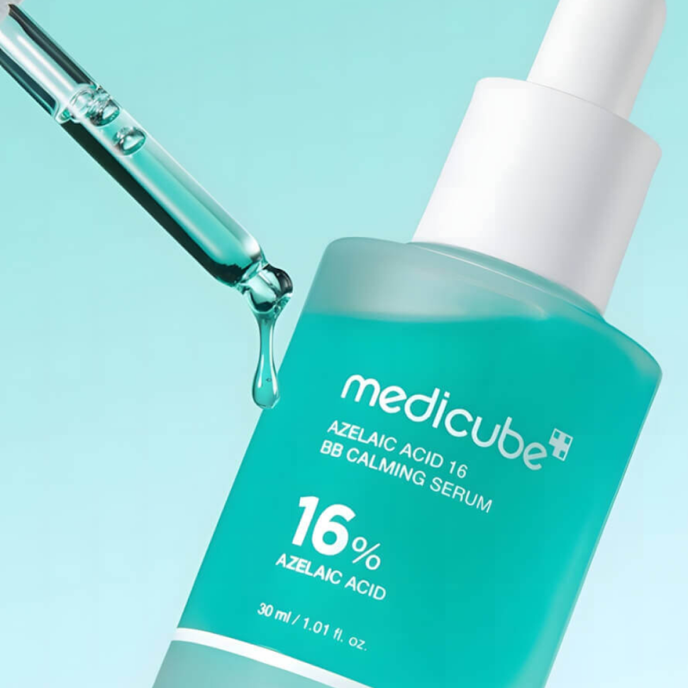MEDICUBE заспокійлива сироватка з азелаїновою кислотою 16%  Azelaic Acid 16 BB Calming Serum 30 мл (Ціна: 1 190 грн.)