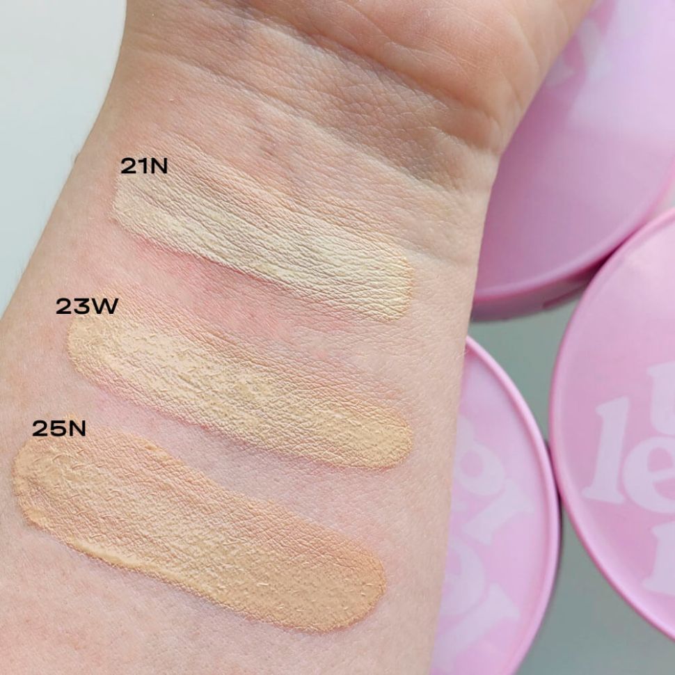 Сияющий тональный кушон с увлажняющим эффектом 23 W (With Care) UNLEASHIA Don’t Touch Glass Pink Cushion SPF50/PA++++   (Цена: 810 грн.)