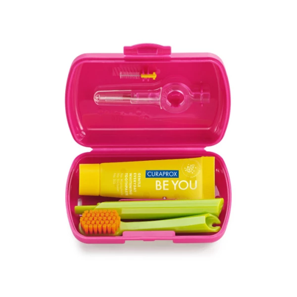 Дорожний набор для ухода за зубами CURAPROX Be You Travel Set Red (Цена: 732 грн.)