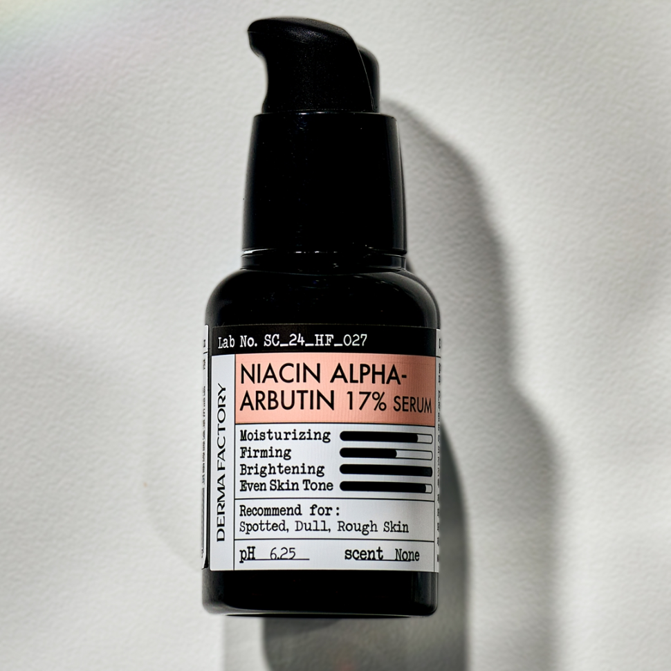 Интенсивная сыворотка для освещения пигментации DERMA FACTORY Niacin Alfa – Arbutin 17% Serum 30 мл (Цена: 725 грн.)