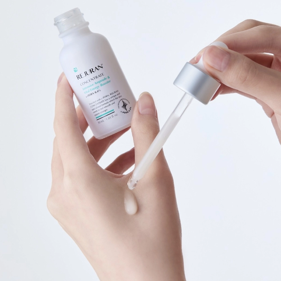 REJURAN омолоджувальна сироватка-концентрат для шкіри обличчя Concentrate Rejuvenating Vital Energy Booster 30 мл (Ціна: 2 686 грн.)