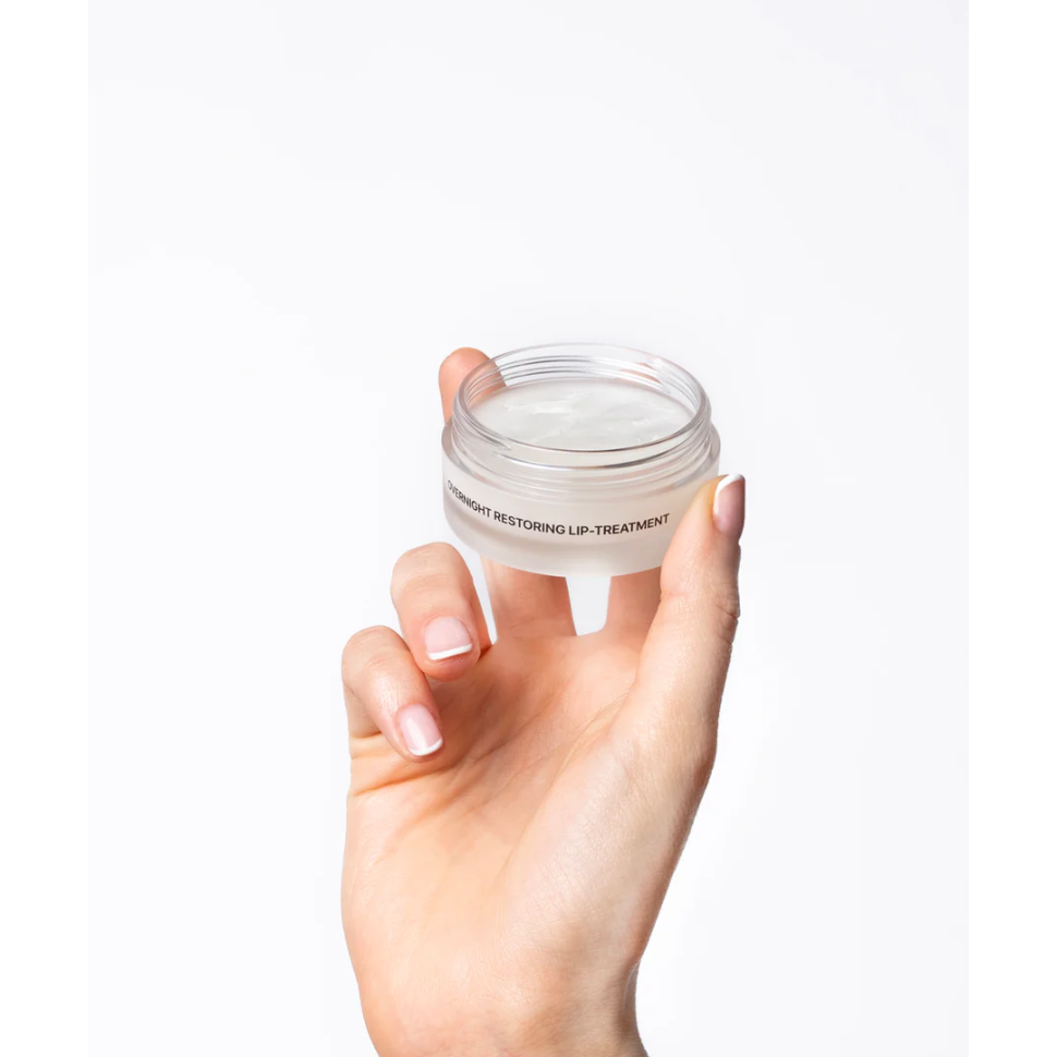 Восстанавливающий бальзам для губ TRANSPARENT LAB Overnight Restoring Lip Treatment 15 мл (Цена: 768 грн.)