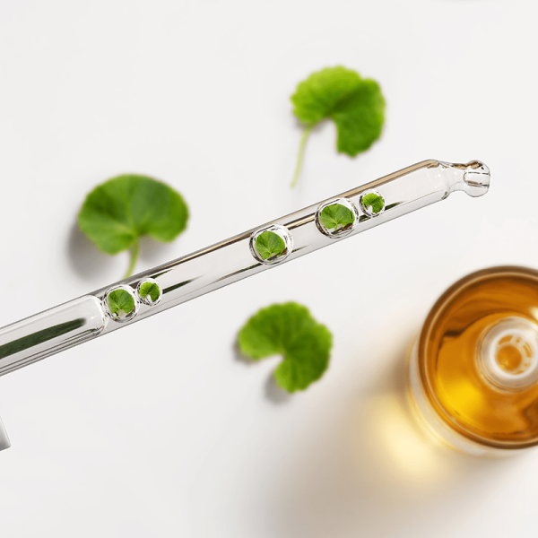 Сыворотка с экстрактом центеллы SKIN1004 Madagascar Centella Ampoule 55 мл  (Цена: 590 грн.)