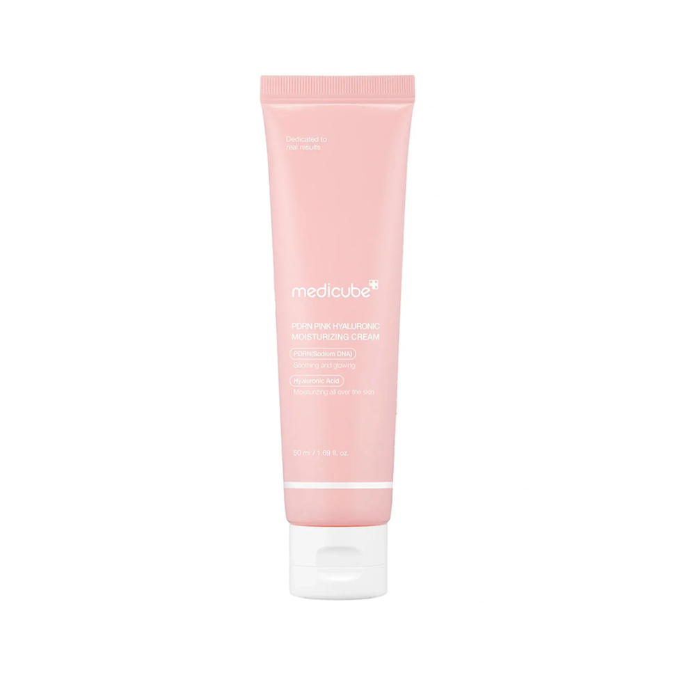 Увлажняющий крем с полинуклеотидами и гиалуроновой кислотой MEDICUBE PDRN Pink Hyaluronic Moisturizing Cream 50 мл (Цена: 1 161 грн.)