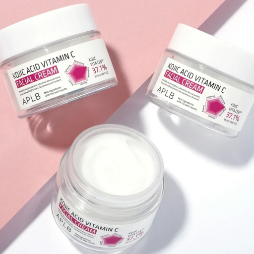 Крем для лица против пигментации с койевой кислотой и витамином C APLB Kojic Acid Vitamin C Facial Cream 55 мл