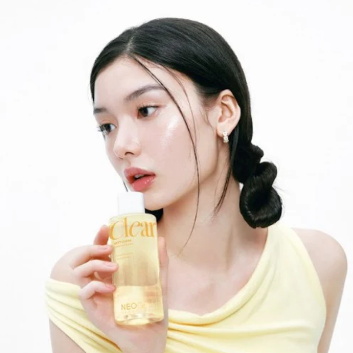 Осветляющий тонер-эссенция NEOGEN Dermalogy Next Clear Essence Toner 210 мл
