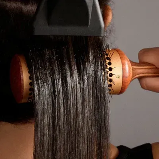 Спрей для блеска и глубокого увлажнения с термозащитой NEQI Diamond Glass Ultimate Styling Spray 180 мл