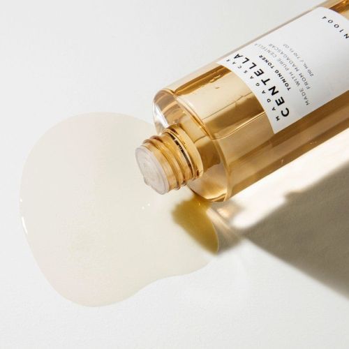 Тонер успокаивающий с центеллой SKIN1004 Madagascar Centella Toning Toner 210 мл