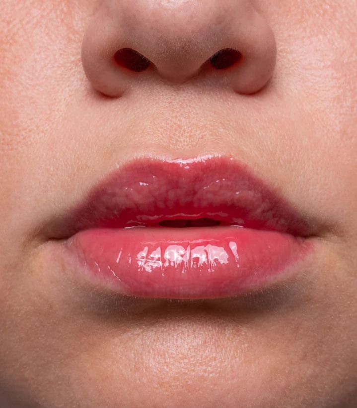 Бальзам для губ Cherry TRANSPARENT LAB Tinted Lip Gloss SPF50 15 мл   (Цена: 804 грн.)