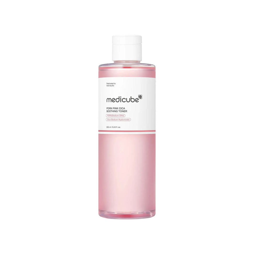 Успокаивающий тонер с полинуклеотидами и центелой MEDICUBE PDRN Pink Cica Soothing Toner 250 мл (Цена: 1 150 грн.)