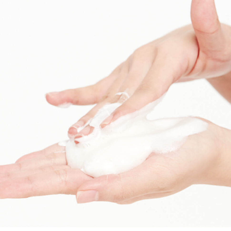 Пенка с экстрактом мелиссы для глубокой очистки пор MEDICUBE Zero Foam Cleanser 120 мл (Цена: 990 грн.)